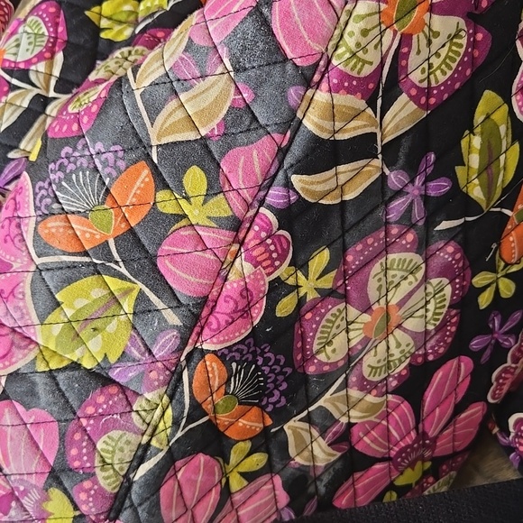 Vera Bradley Weekender Travel Bag, GUC, Travel Chic, Colorful Vibrant Bag - Picture 14 of 14